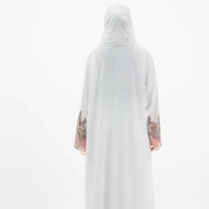 Maryam Abaya