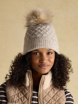 effie-oat-knitted-bobble-hat-1